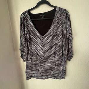 White House Black Market Women's Black  Long Sleeve Blouse Size XL